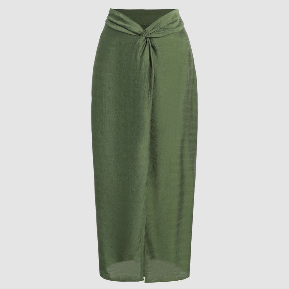 🦝 Selling 5/1 🦝 Green maxi skirt sz L